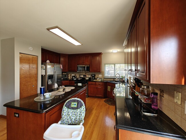 Building Photo - 3389 Ohara Terrace