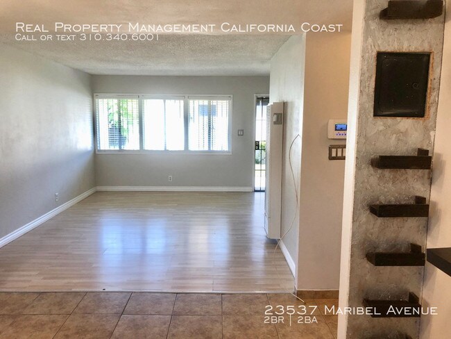 Building Photo - 23537 Maribel Ave
