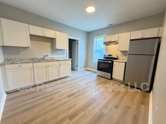 Photo - 243 S Main St Apartment