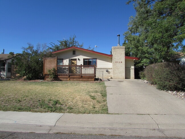 Building Photo - 2116 Bookcliff Ave