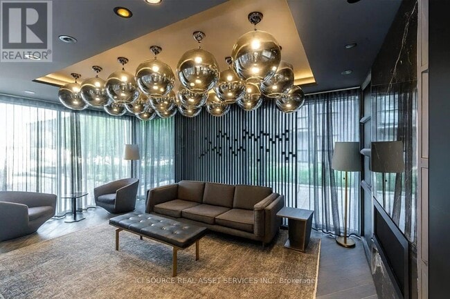 Photo du bâtiment - 210 Sabina Dr