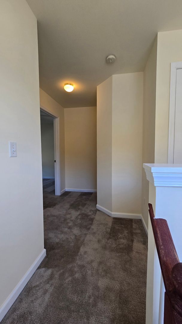 Building Photo - Villas of Little Italy - Open Concept Livi...
