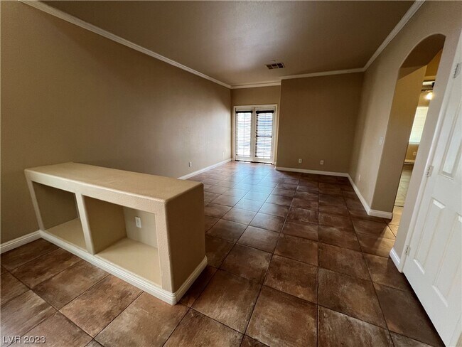Foto del edificio - 8939 Houston Ridge Ave