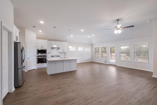 Foto del edificio - 1416 Quarry Rock