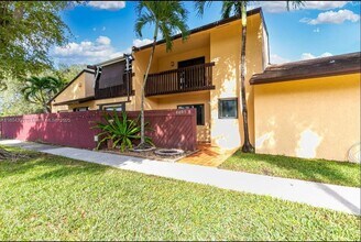 Building Photo - 6691 SW 137th Ct
