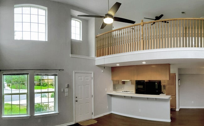 Building Photo - 2921 Allister St