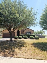 Building Photo - 1000 Desert Rose Cove