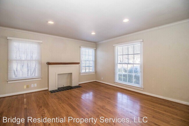 Building Photo - 3 br, 2 bath House - 5529 Collinwood Ave.