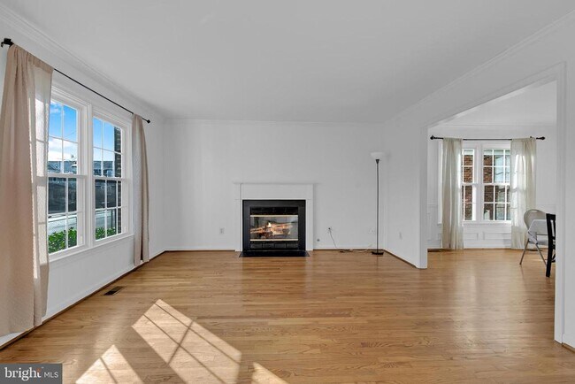 Foto del edificio - 5617 6th St N