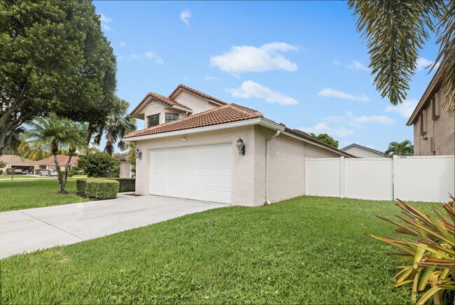 Building Photo - 10347 Islander Dr