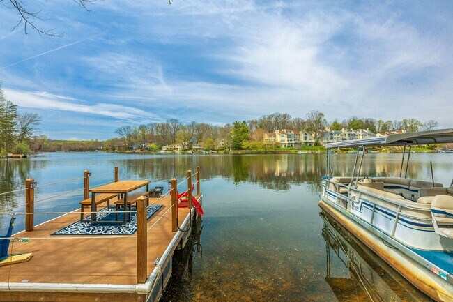 Foto del edificio - COMING SOON -11030 Thrush Ridge Rd - Liste...