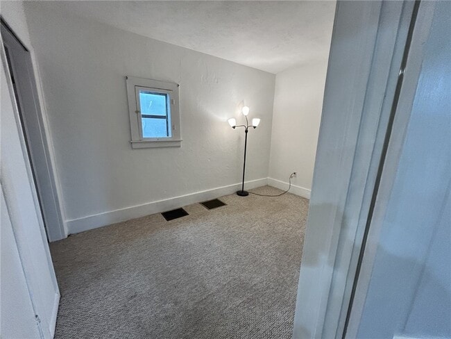 Foto del edificio - 258 E 14th St
