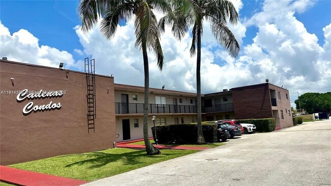 Foto del edificio - 10740 SW 3rd St