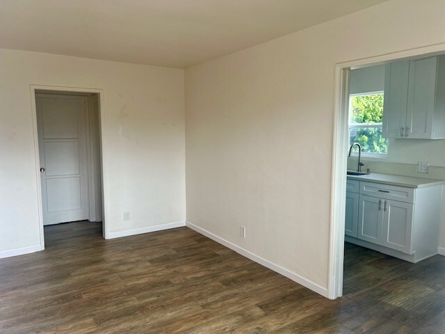 Foto del edificio - 5307 Roseland St