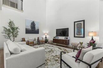 Building Photo - 15627 Rue Dr