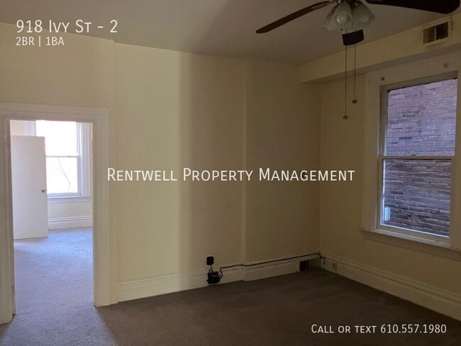 Building Photo - 918 Ivy St