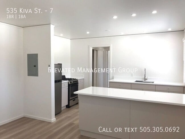 Foto del edificio - 535 Kiva St