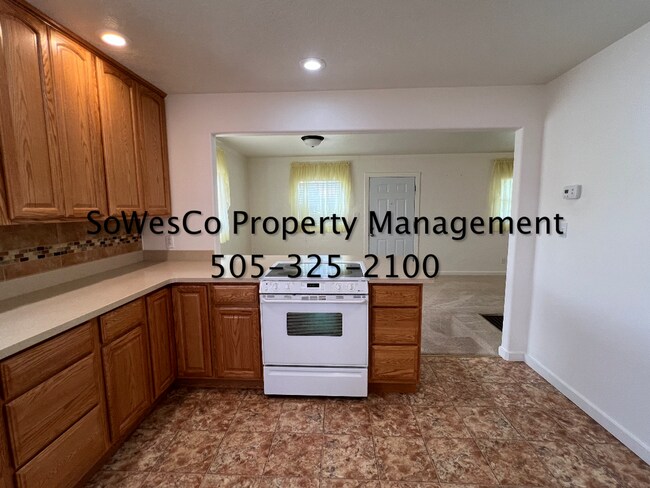Foto del edificio - 806 McCoy Ave