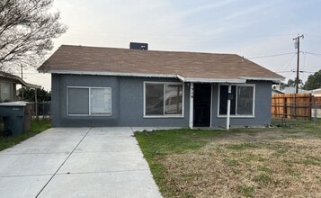 Building Photo - 718 Charlana Dr