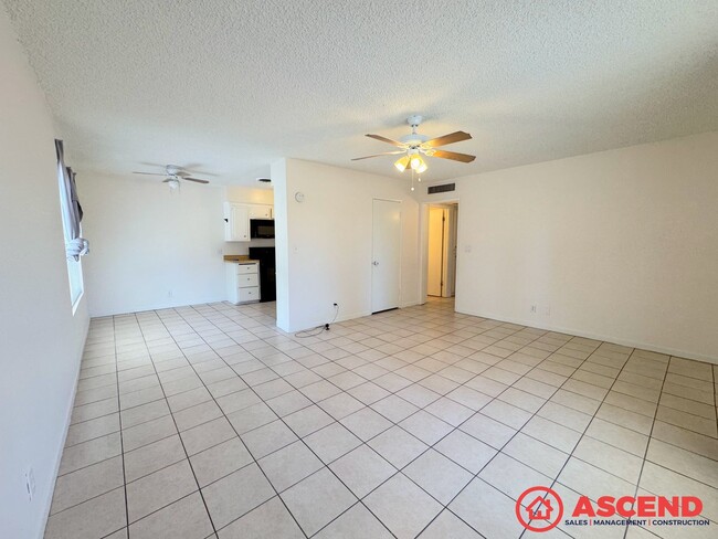 Building Photo - 3817 K St