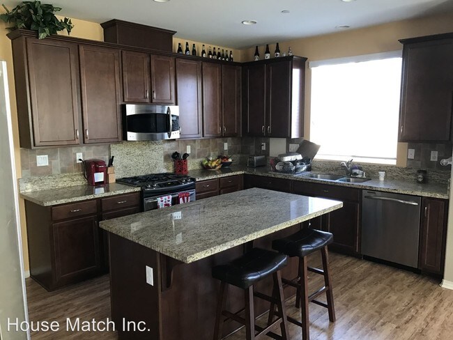 Building Photo - 4 br, 3 bath House - 31098 Rose Arbor Court