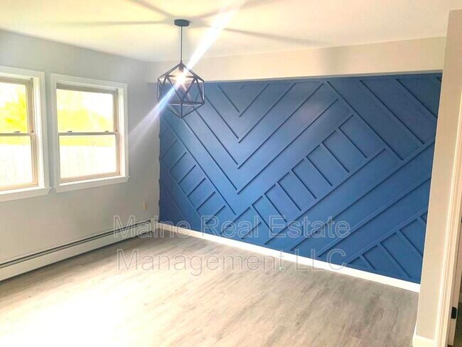 Building Photo - 307 Husson Ave