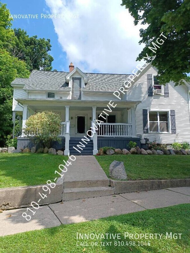 Building Photo - Beautifully finished 2 bedroom with 1 bath...