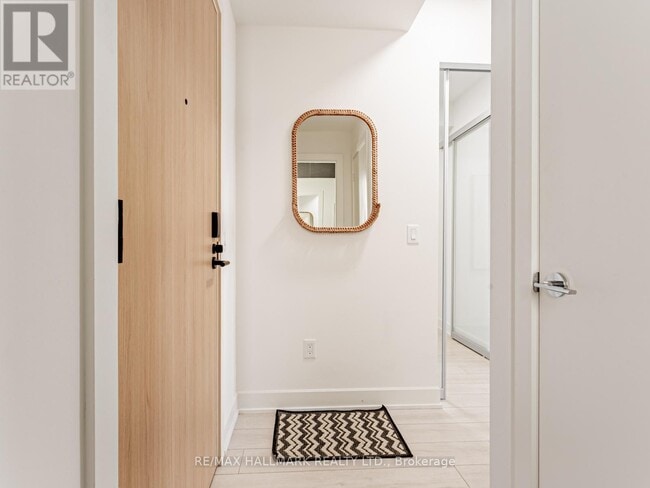 Building Photo - 15 Mercer St