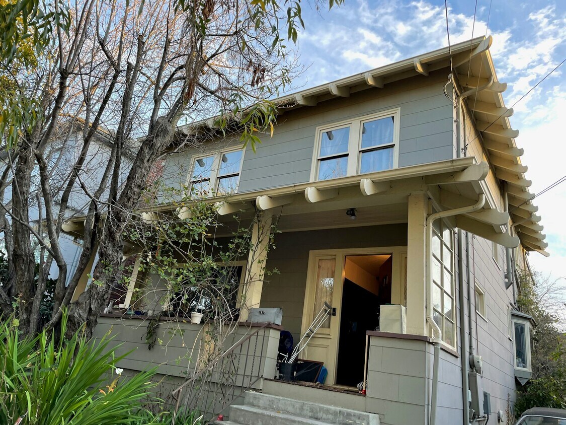Foto principal - 1814 Woolsey St