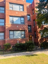 Building Photo - 708 E 80th St