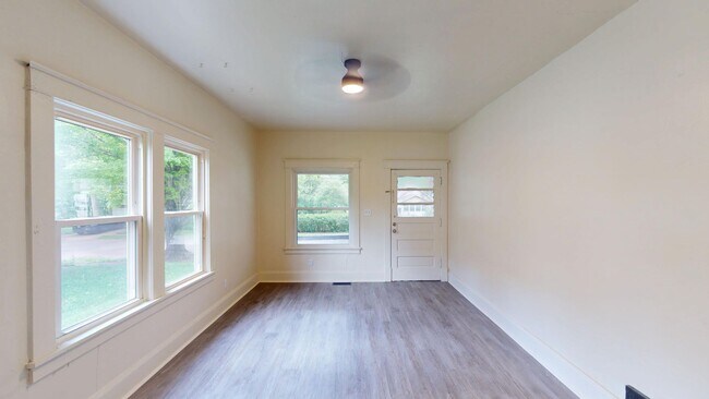 Foto del edificio - 210 Perry St