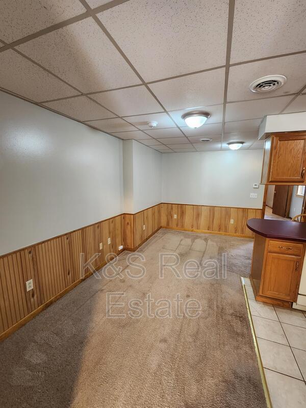 1540 Lincoln Way, White Oak, PA 15131 Condo for Rent in White Oak, PA