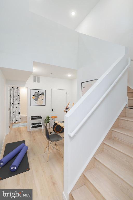 Foto principal - 2720 Hope St