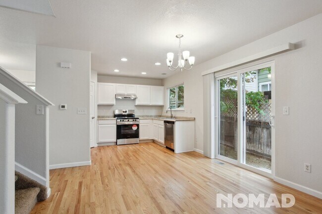 Foto del edificio - Charming 4BR House in Denver