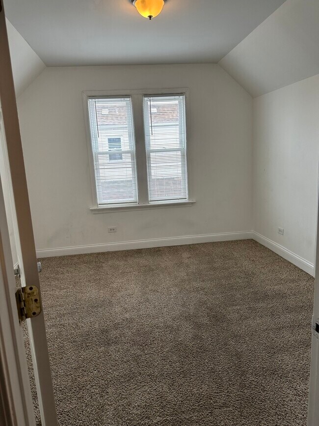 Building Photo - 1503 W 112th Pl