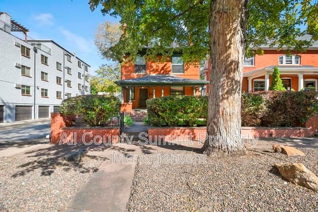 Photo - 1346 N Williams St House
