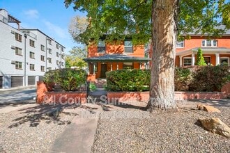 Building Photo - 1346 N Williams St
