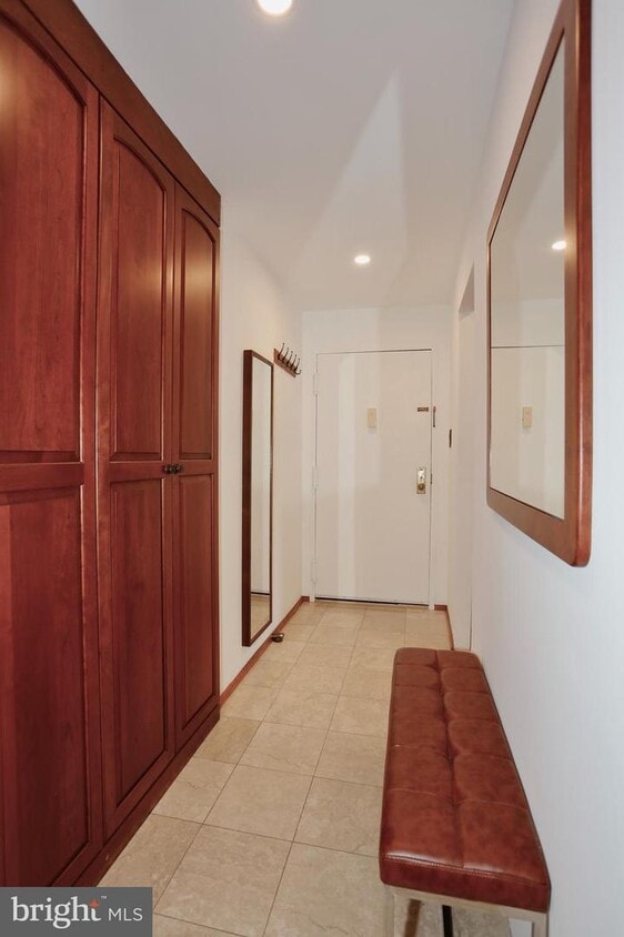 11319 Commonwealth Dr Unit 303, Rockville, MD 20852 Room for Rent in