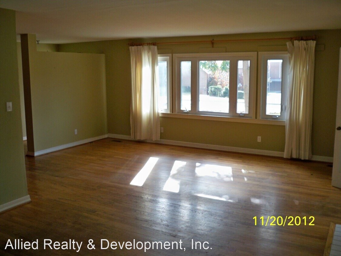 Building Photo - 3 br, 2 bath House - 2200 Loop Road