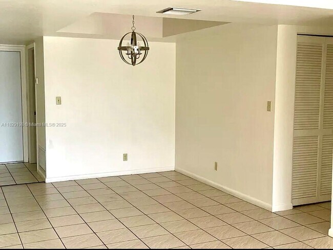 Foto del edificio - 2941 SW 87th Ave