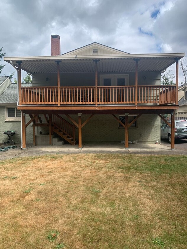 Primary Photo - 9810 SW 55th Ave