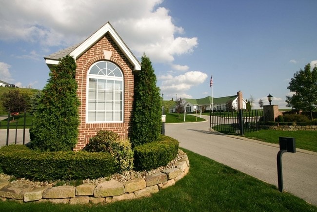 Gated Entrance - Freedom Crossing Apartments