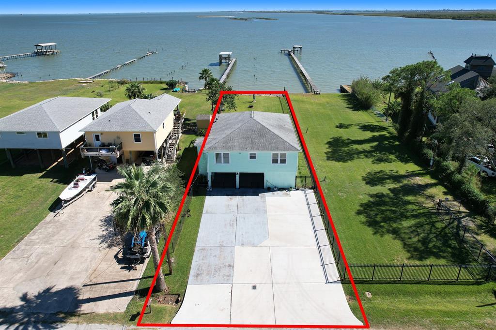 Primary Photo - 1643 Dick Bay Dr