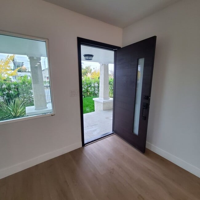 Building Photo - 1742 Exposition Blvd