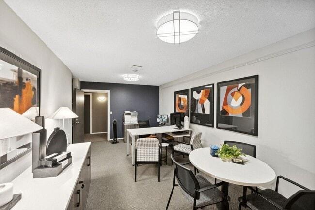 Building Photo - Van Dyke Apartments