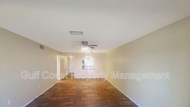 Building Photo - 4159 Lake Bayshore Dr