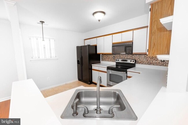 Building Photo - 109 Briarcliff Ct