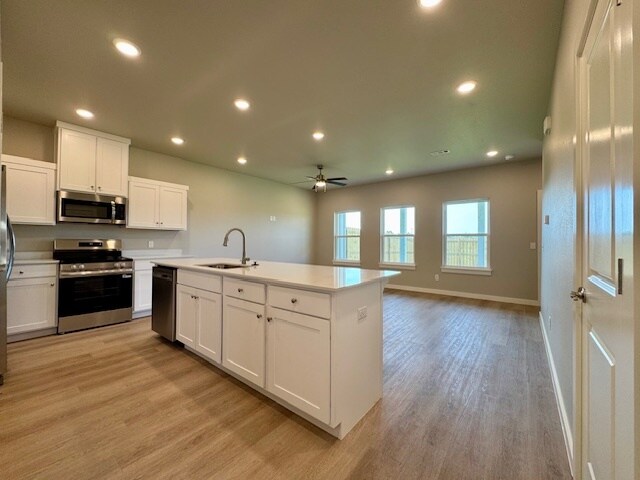 Foto del edificio - 1902 SW Poigai Ct