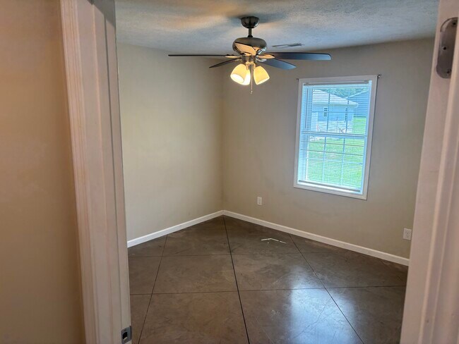 Foto del edificio - 11631 Mcfarland