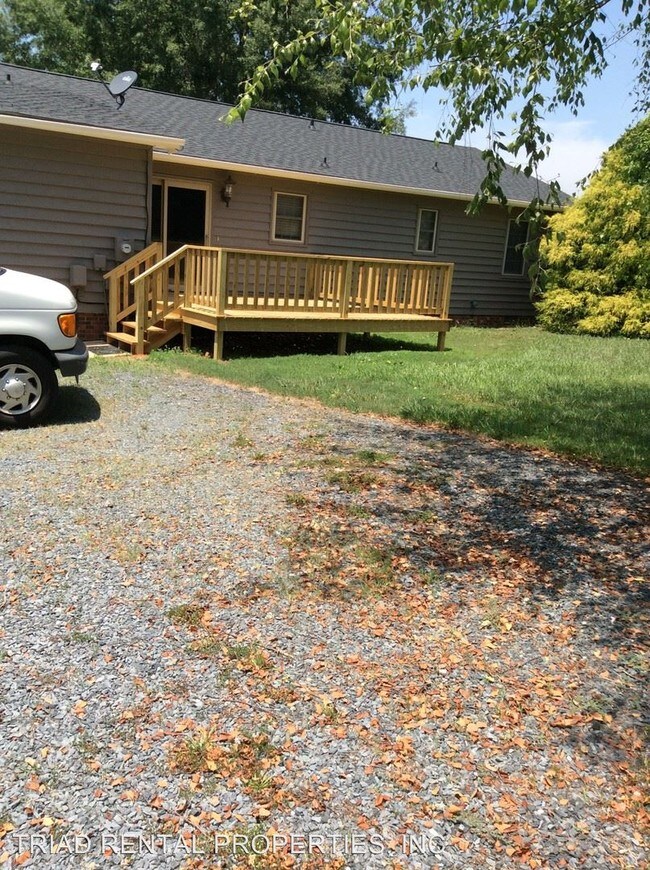Foto del edificio - 3 br, 2 bath House - 3624 CARL ALLRED ROAD